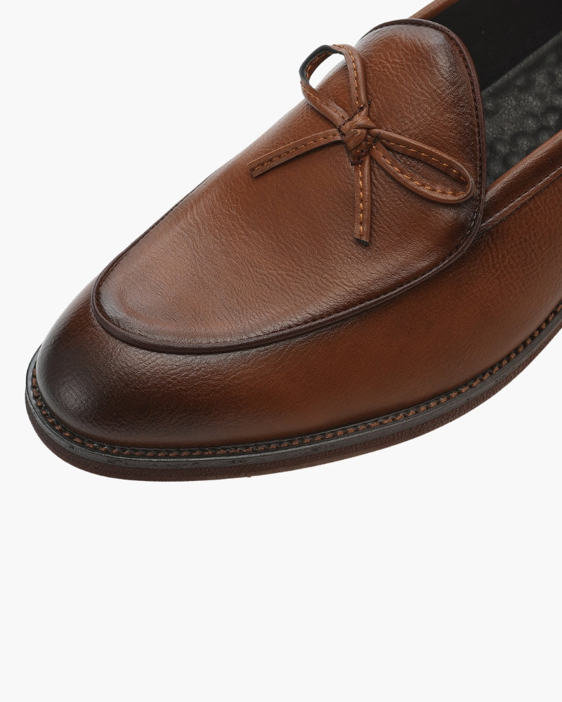 Hampton Lace-Up Moccasins